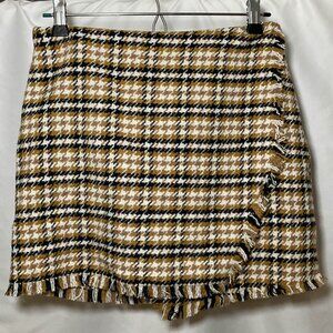 Small Yellow/Black Plaid Knitted Skirt
